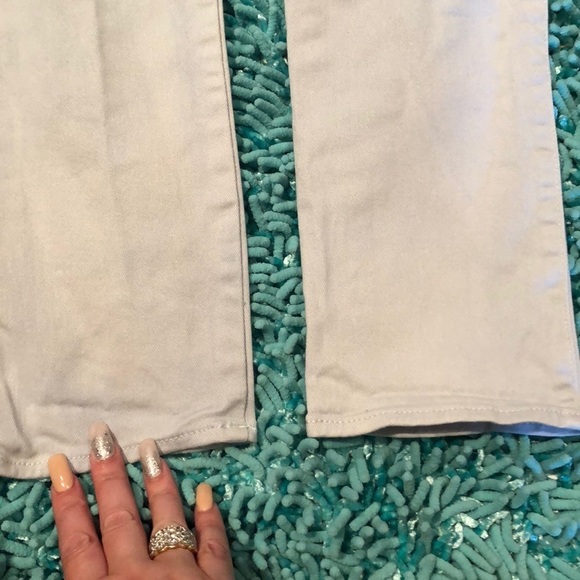 Rock & Republic Jeans - Picture 4 of 4